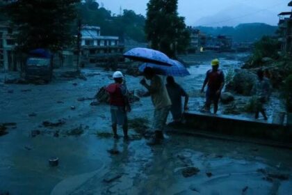 Ottawa mengirim pejabat ke Nepal seiring berlanjutnya pencarian warga Kanada yang hilang.